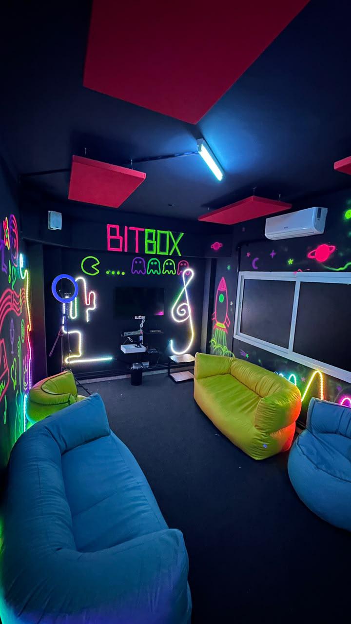 Aura Farm karaoke room